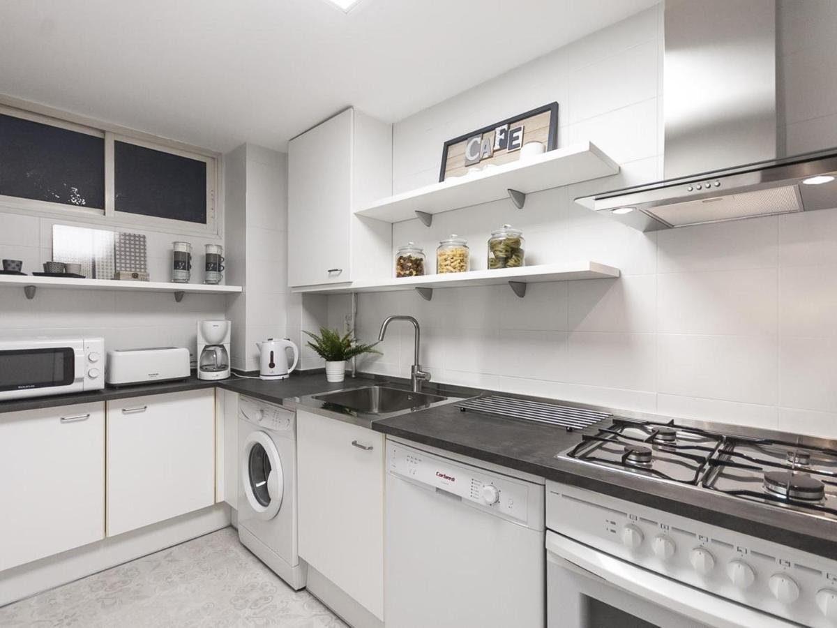 Lets Holidays Apartment In Sant Marti 巴塞罗那 外观 照片