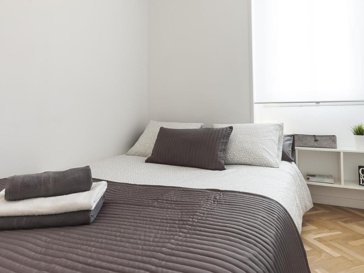 Lets Holidays Apartment In Sant Marti 巴塞罗那 外观 照片